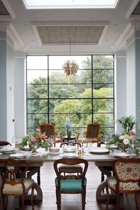 コーク Dripsey Castle Estateヴィラ エクステリア 写真